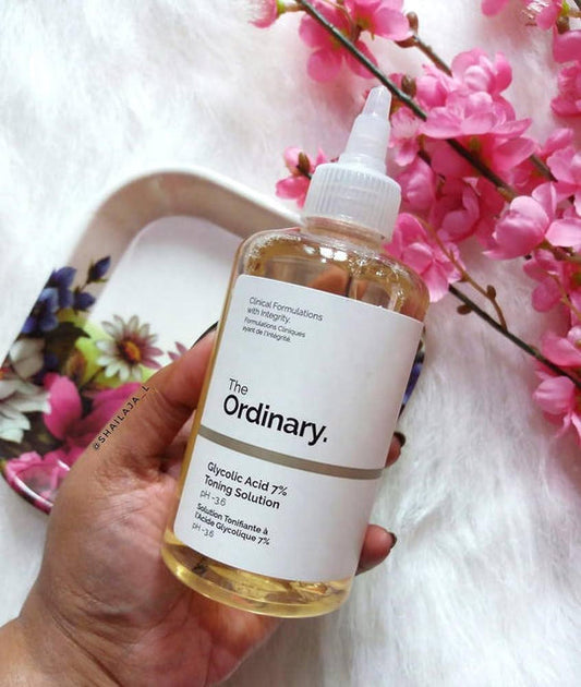 The Ordinary Glycolic Acid 7% Toning Solution – Exfoliating Face Toner for Radiant Skin, Removes Dead Skin Cells, Brightens & Smoothens, 240ml